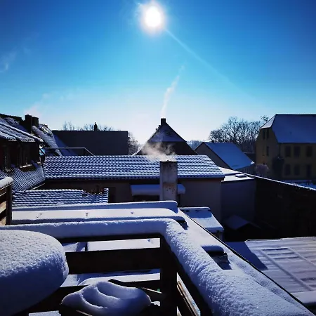 Gemuetliche Dachwohnung Mit Kleiner Oder Grosser Dachterrasse Nebeneinander *