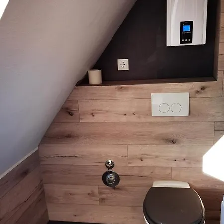Gemütliche Dachwohnung Mit Kleiner Oder Großer Dachterrasse Nebeneinander * Wolmirstedt