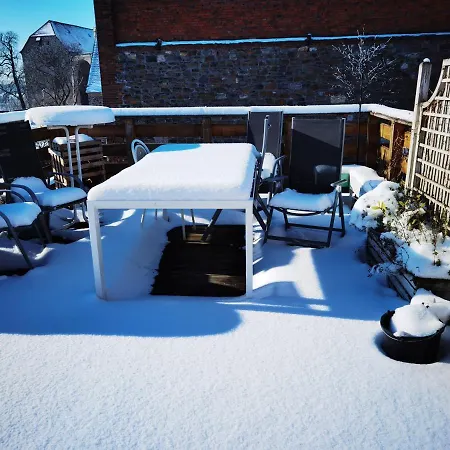 Apartment Gemuetliche Dachwohnung Mit Kleiner Oder Grosser Dachterrasse Nebeneinander *