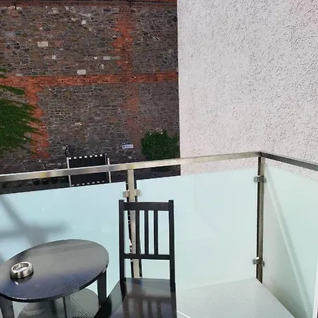 Apartment Gemuetliche Dachwohnung Mit Kleiner Oder Grosser Dachterrasse Nebeneinander Wolmirstedt