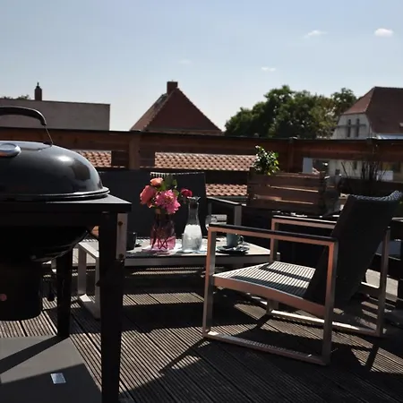 Gemuetliche Dachwohnung Mit Kleiner Oder Grosser Dachterrasse Nebeneinander