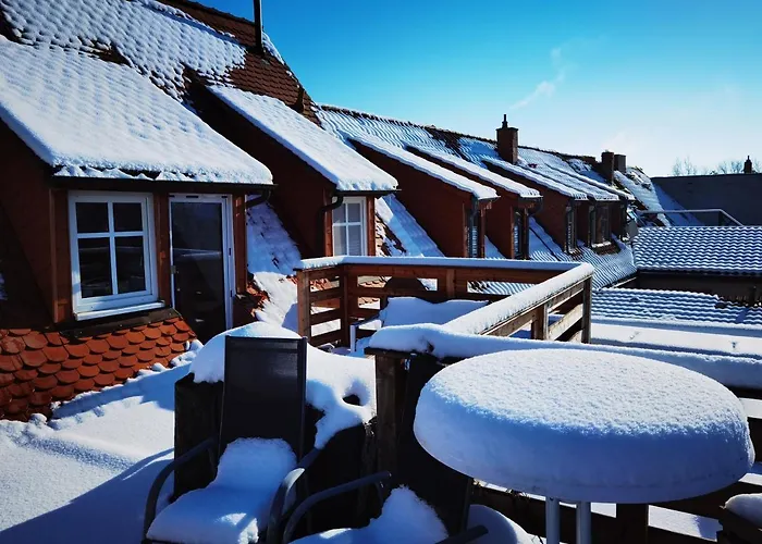 Gemuetliche Dachwohnung Mit Kleiner Oder Grosser Dachterrasse Nebeneinander Lägenhet *