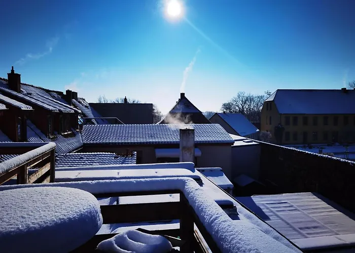 Gemuetliche Dachwohnung Mit Kleiner Oder Grosser Dachterrasse Nebeneinander *